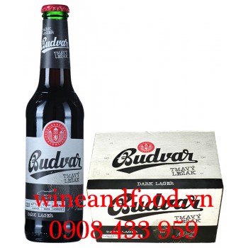 Bia Budweiser Budvar Lager đen 33cl