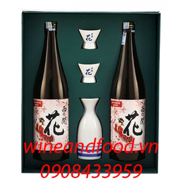 Bộ bình và ly rượu Sake