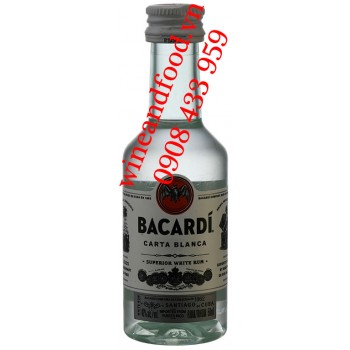 Rượu mini Rum Bacardi trắng Carta Blanca 50ml