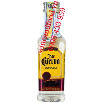 Rượu mini Tequila Jose Cuervo Gold 50ml