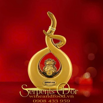 Rượu Linh Vật Con Rắn Serphents D'OR Brandy XO 700ml