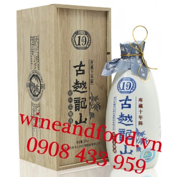 Rượu Cổ Nguyệt Long Sơn Hoa Tiêu 10 năm 500ml