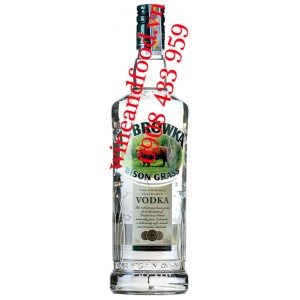 Rượu Vodka Zubrowka Bison Grass 700ml