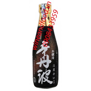 Rượu Sake Ozeki Honjozo Karatamba 300ml
