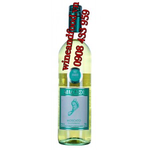 Rượu vang Barefoot Moscato Califonia 750ml