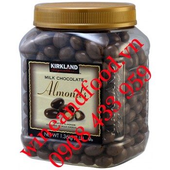 Socola sữa nhân hạnh nhân Kirkland 1kg36