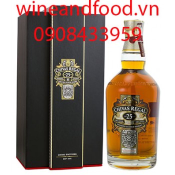 Rượu Whisky Chivas Regal 25 năm 70cl