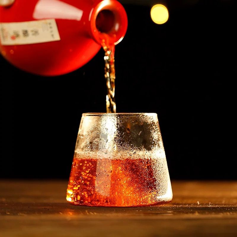 Giọt rượu vàng, đậm tình sâu