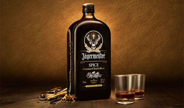 Một chai Jagermeister Spice làm ta cảm thấy ấm áp hơn trong mùa đông