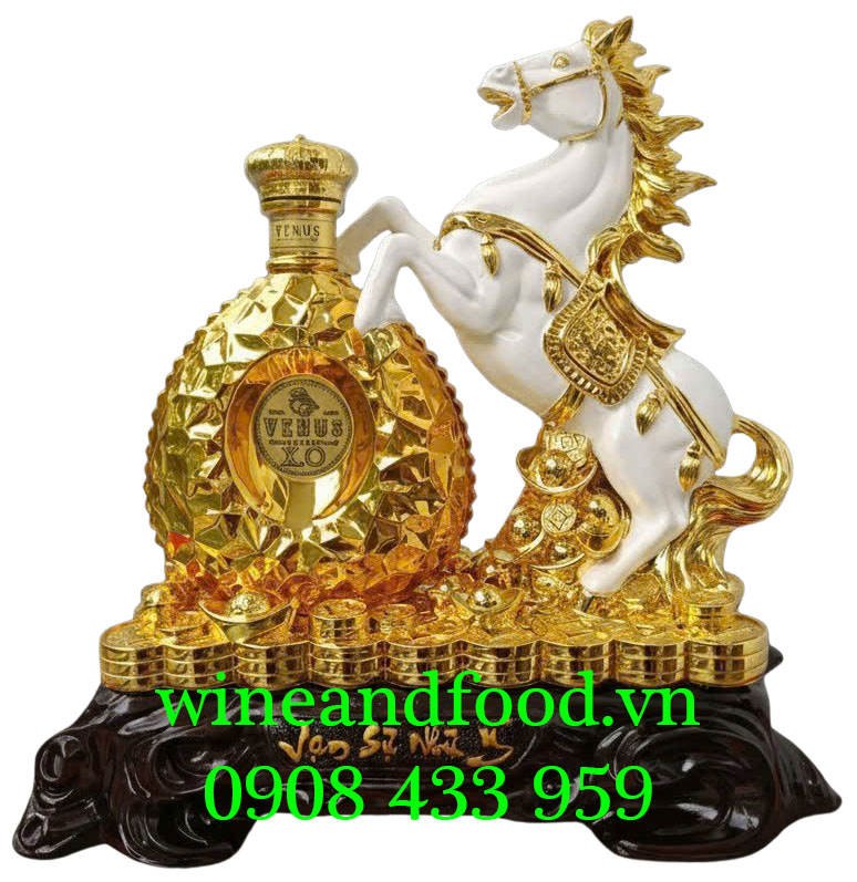 Rượu phong thủy Bạch Mã Brandy Venus XO 700ml phiên bản gold