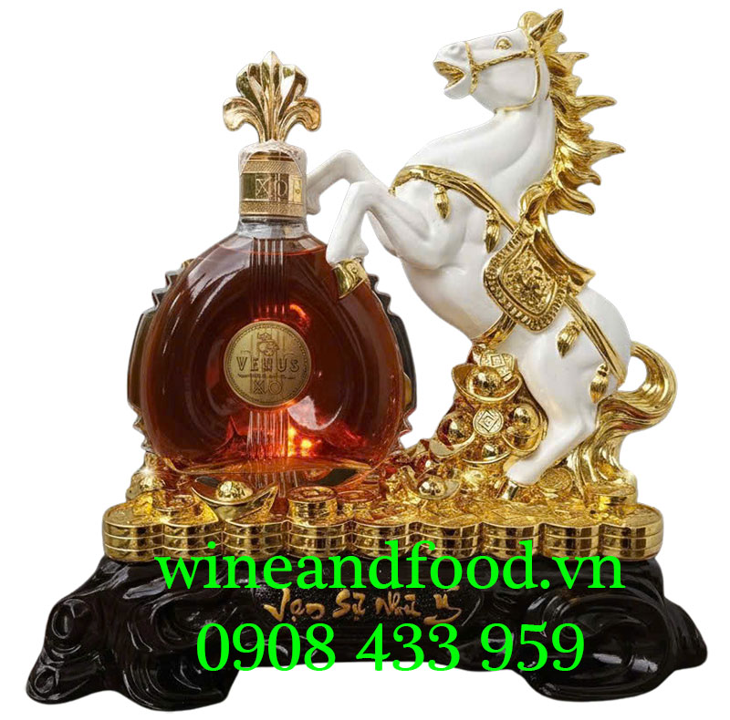 Rượu phong thủy Bạch Mã Brandy Venus XO 700ml phiên bản thường